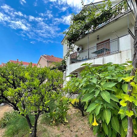 Garden House Будва Экстерьер фото